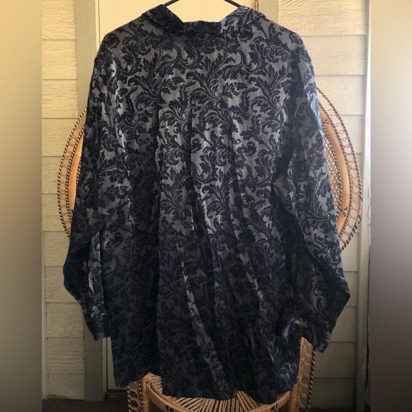 Vintage Black and Silver Patterned Long Sleeve Button Up Blouse 90s Goth/Dark - Picture 2 of 6